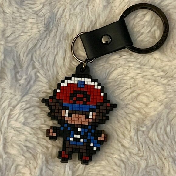 Rare Japan Pokemon Center 2011 Dot Sprite Campaign Hilbert Keychain - Picture 2 of 10